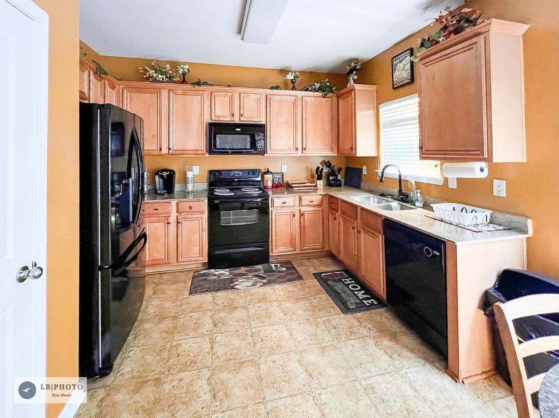 4 - Bed Home With Cali King Bed, 12 Mins To Dtwn Атланта Экстерьер фото
