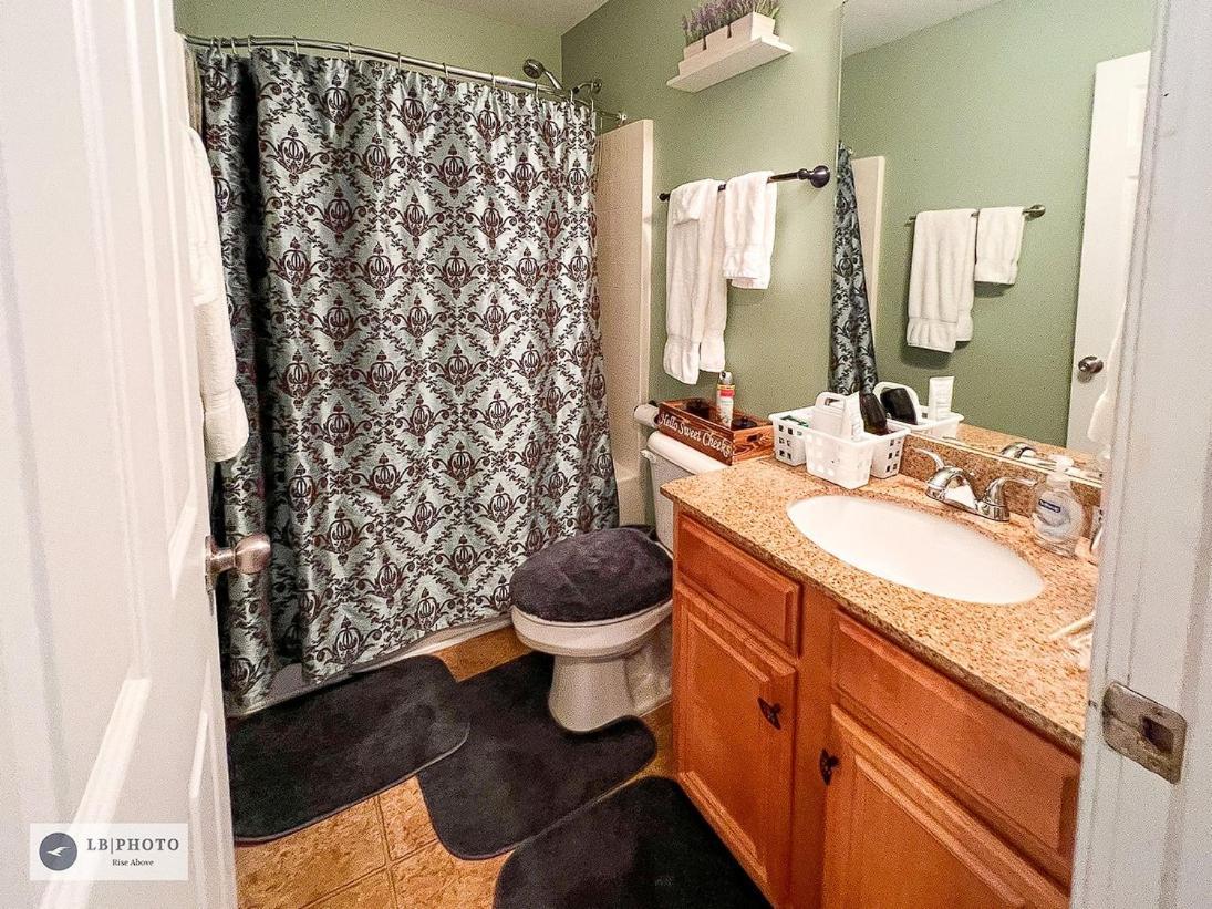 4 - Bed Home With Cali King Bed, 12 Mins To Dtwn Атланта Экстерьер фото