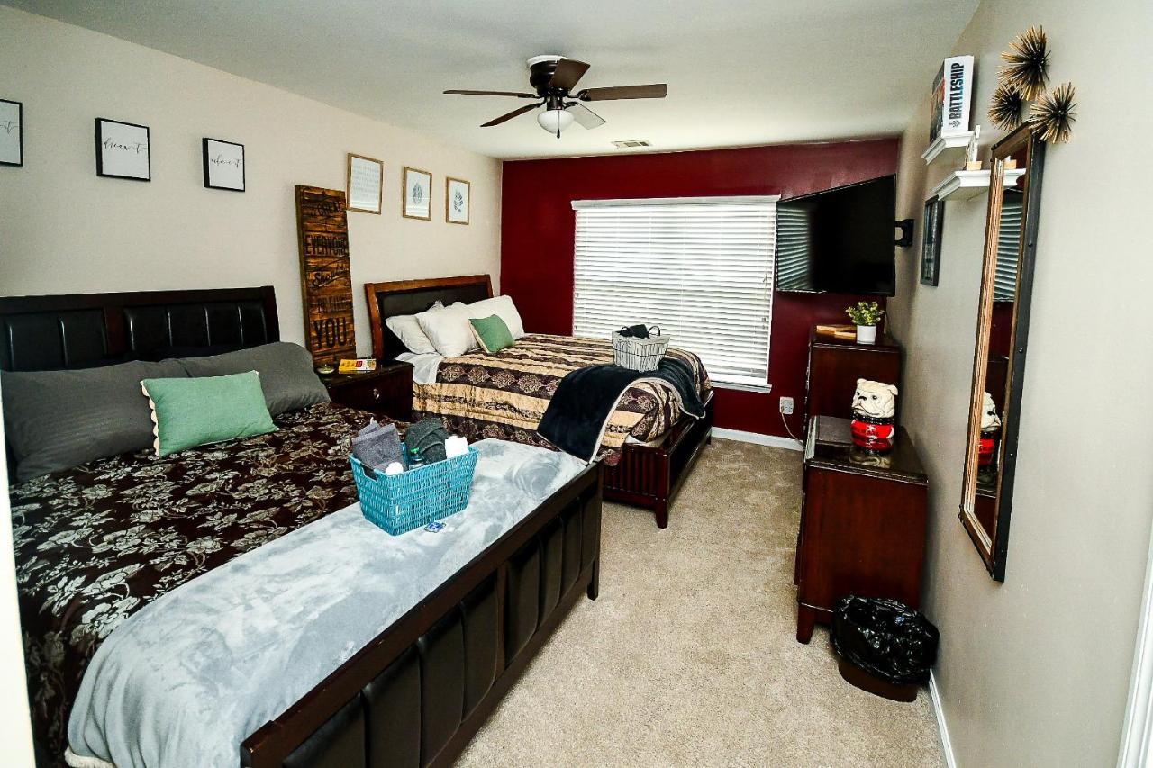 4 - Bed Home With Cali King Bed, 12 Mins To Dtwn Атланта Экстерьер фото