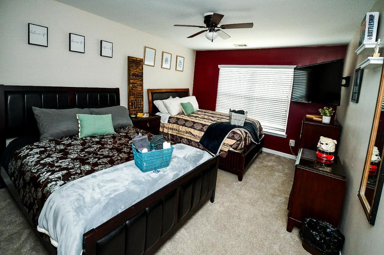 4 - Bed Home With Cali King Bed, 12 Mins To Dtwn Атланта Экстерьер фото